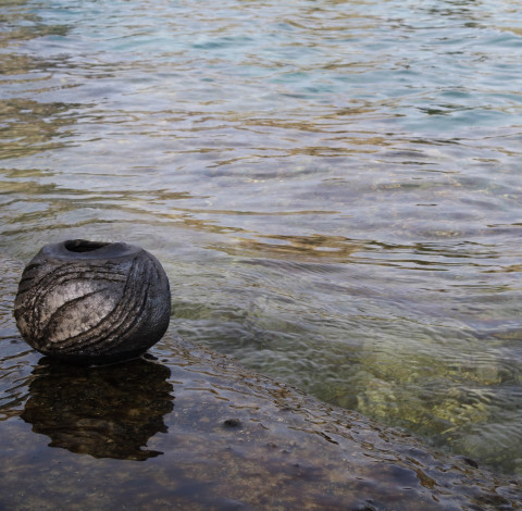 Whispering Globe from the Salento Series