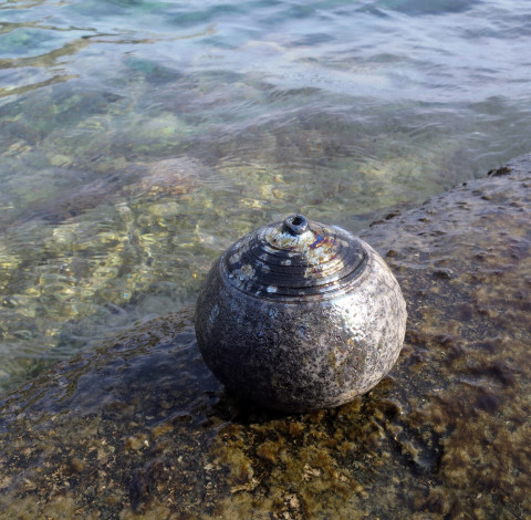 Whispering Globe from the Salento Series