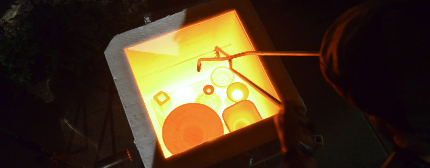 Raku Firing at the 1st International Ceramic Symposium in Salento and Raku Workshop