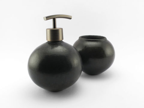 Black Gloss Bathroom Set - Ildikó Károlyi