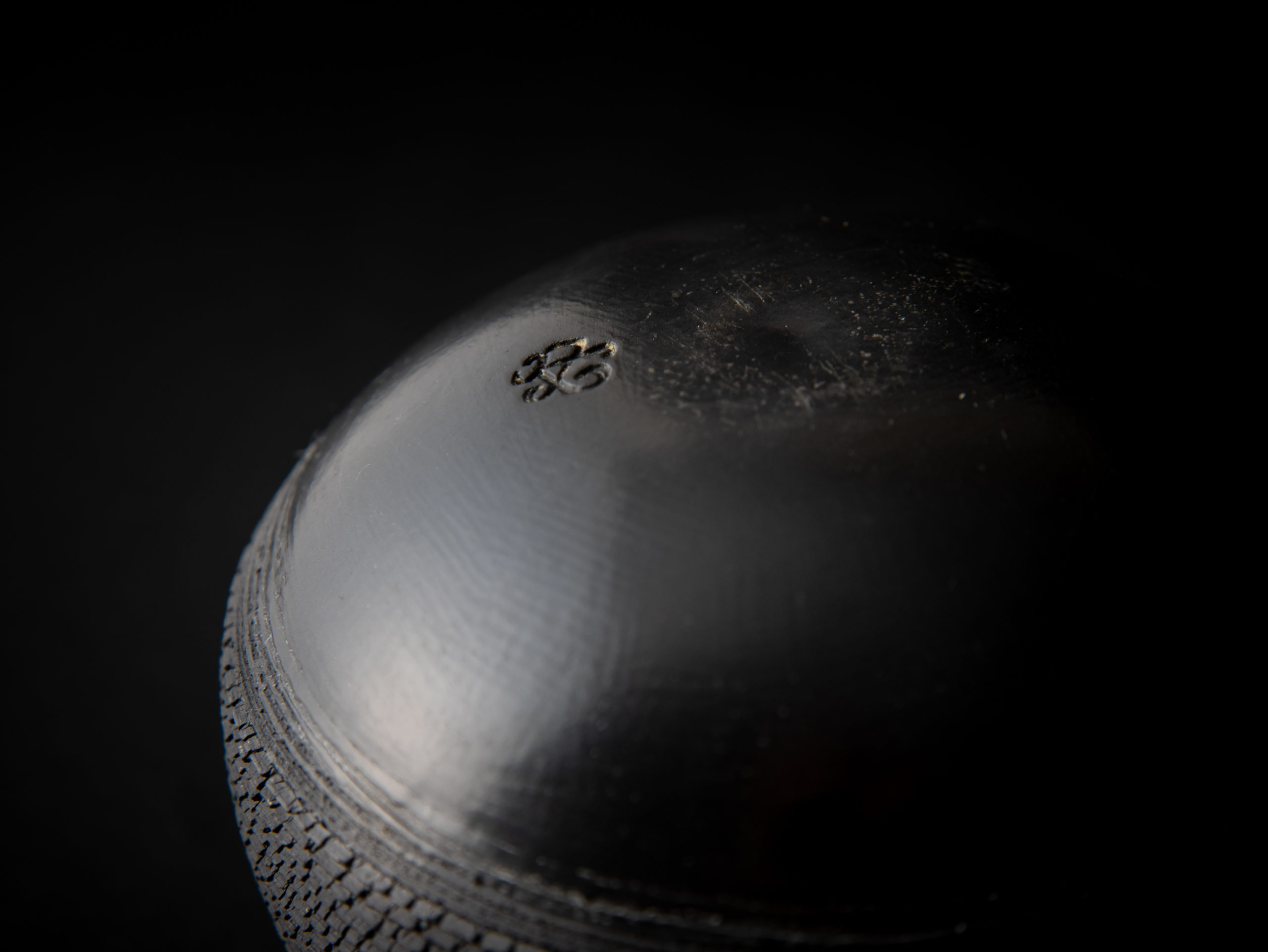 Alien Spaceship: Whispering Globe bottom - Ildikó Károlyi