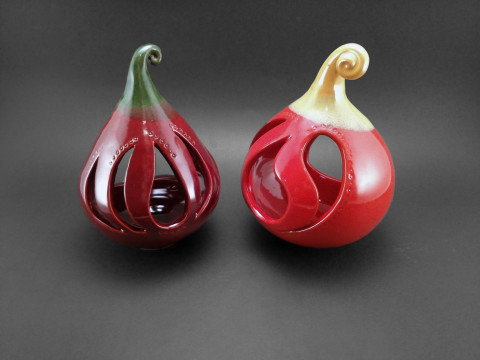 Christmas-themed Tealight Holders - Ildikó Károlyi
