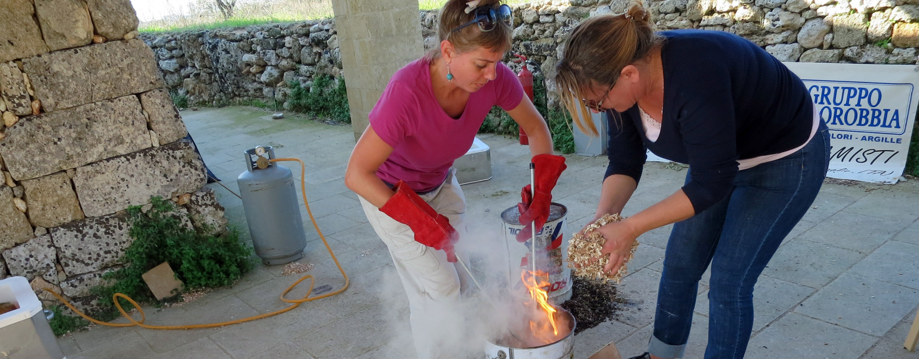 Raku Firing With Gaby Picci - Ildikó Károlyi